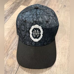 🌶️ NWOT Disney Haunted Mansion Black and Gray Patterned Cap.